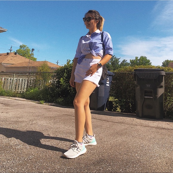 Relax Shirt - Picture 1 of 1